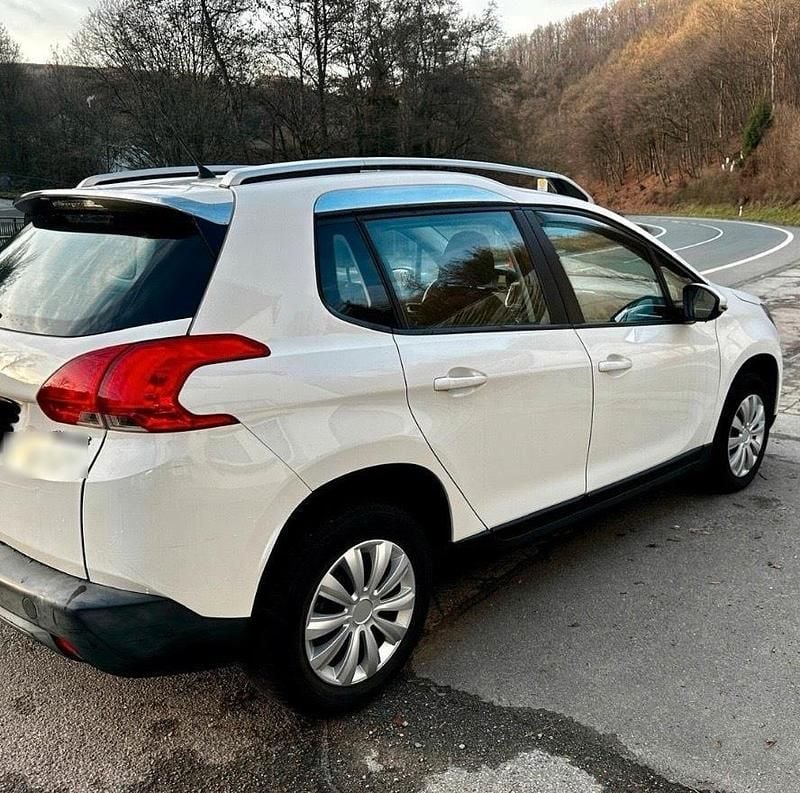 Gebraucht Peugeot 2008 82 PS (60 kW) 2014 Weiß SUV
