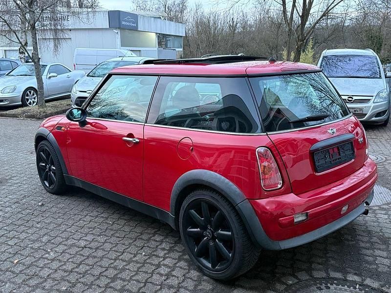Gebraucht Mini ONE 90 PS (66 kW) 2002 Rot Kleinwagen
