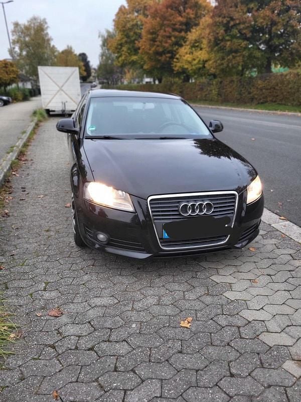 Schwarz Gebraucht 2009 Audi A3 Limousine | 3.300 € (Guter Preis) - Bild 1/4