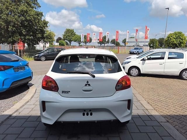 Gebraucht Mitsubishi Space Star Select 71 PS (52 kW) 2024 Weiß Kleinwagen