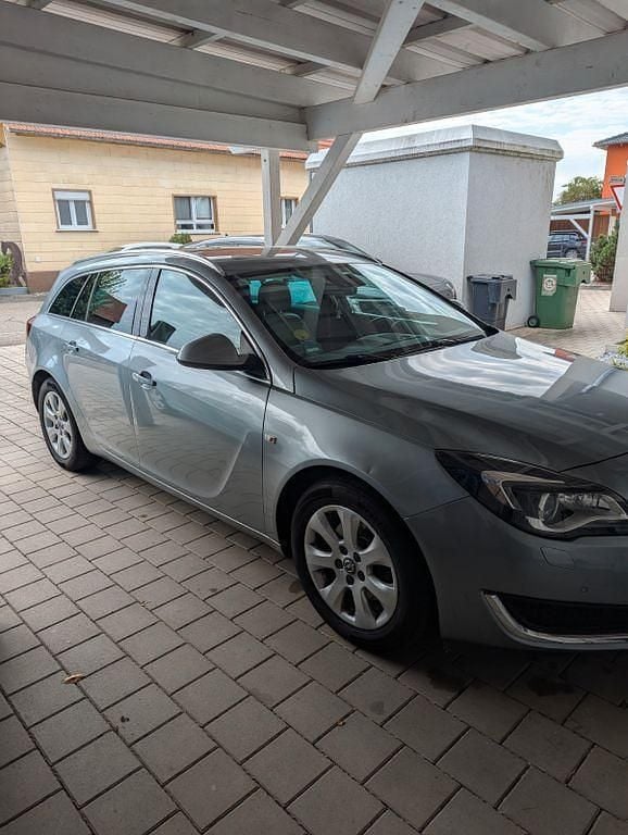 Grau Gebraucht 2014 Opel Insignia Edition Kombi | 6.500 € (Fairer Preis) - Bild 1/4