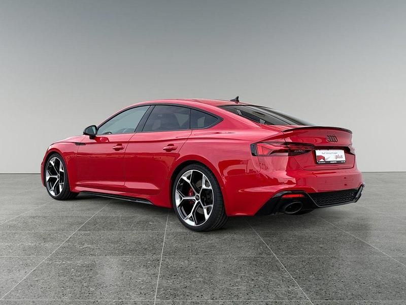 Gebraucht Audi RS5 Sportback Competition 450 PS (330 kW) 2024 Progressivrot metallic Limousine