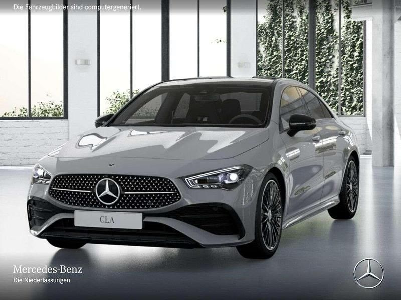 Grau Gebraucht 2025 Mercedes CLA200 AMG Limousine | 46.400 € - Bild 1/3