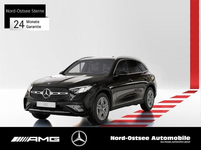 Metalliclack obsidianschwarz Gebraucht 2025 Mercedes GLC300 AMG SUV | 56.890 € (Superpreis) - Bild 1/2