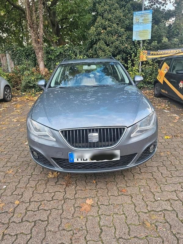 Grau Gebraucht 2013 Seat Exeo Kombi | 7.200 € (Fairer Preis) - Bild 1/4