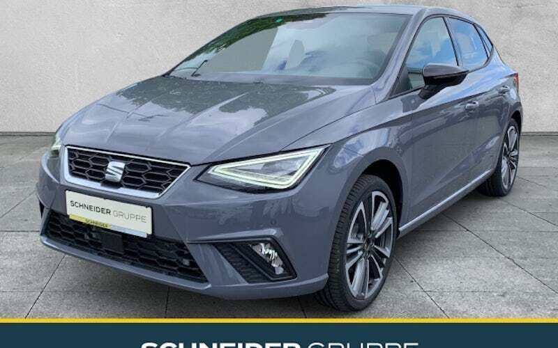 Grau Neu 2024 Seat Ibiza FR Limousine | 30.490 € (Teuer) - Bild 1/4