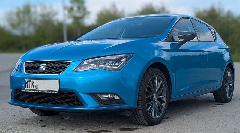 Usata Seat Leon 110 CV (80 kW) 2015 Blu Berlina