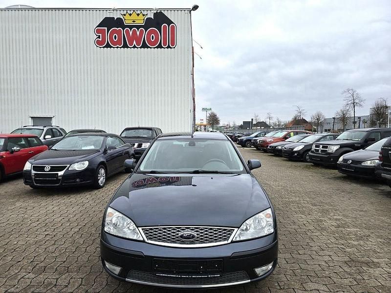 Grau Gebraucht 2006 Ford Mondeo Titanium Limousine | 1.890 € (Guter Preis) - Bild 1/4