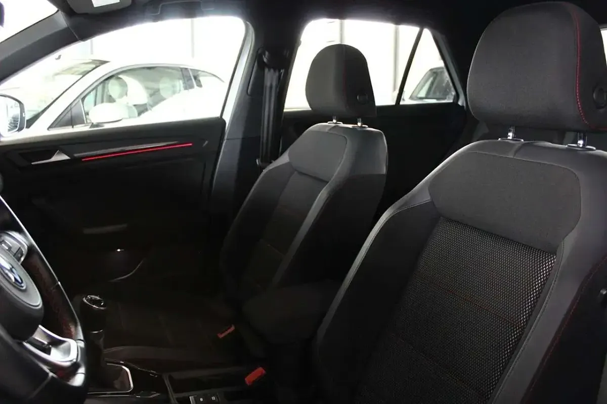 Gebraucht VW T-Roc Sport 150 PS (110 kW) 2021 Weiß SUV