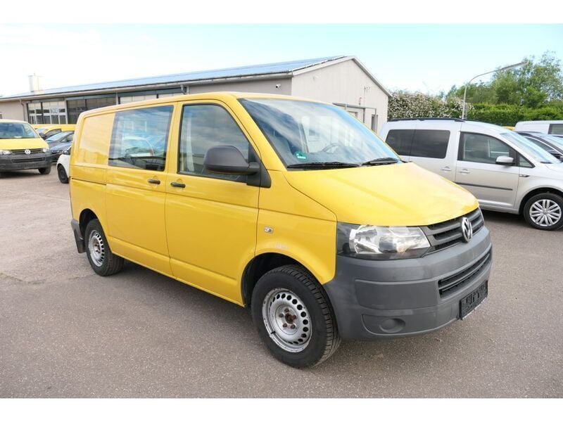 Gebraucht VW T5 84 PS (61 kW) 2013 Ginstergelb r1032 Van