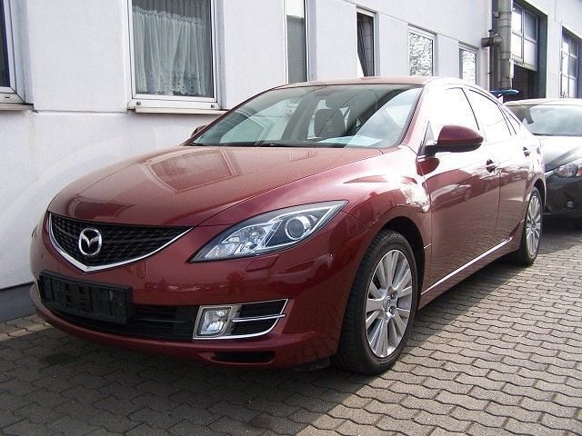 Gebraucht Mazda 6 Exclusive 147 PS (108 kW) 2009 Rot metallic Limousine