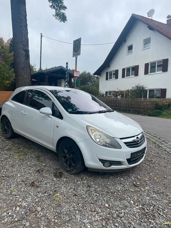 Weiß Gebraucht 2009 Opel Corsa Kleinwagen | 800 € (Superpreis) - Bild 1/4