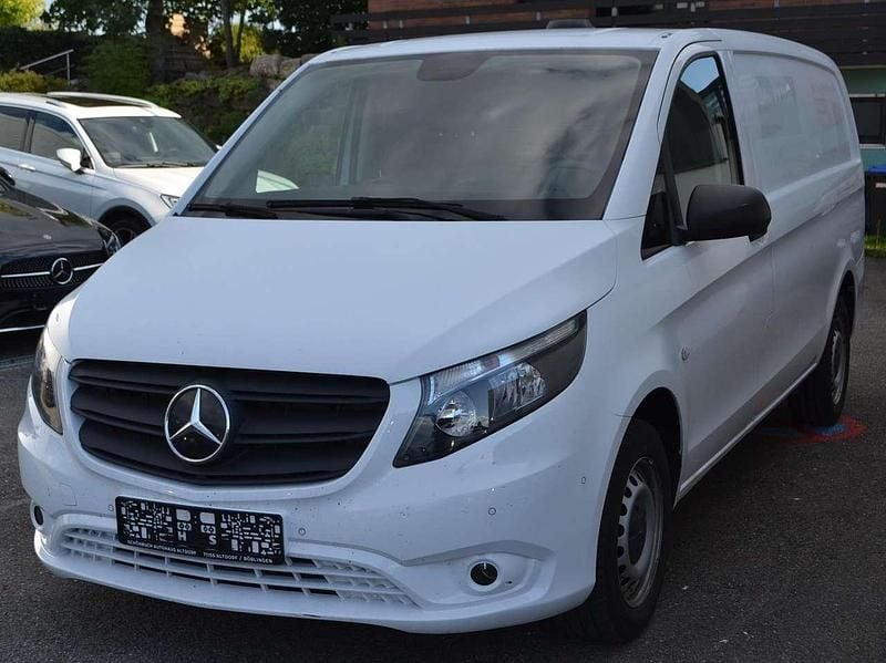 Arktikweiss Gebraucht 2020 Mercedes Vito Van / Kleinbus | 13.490 € (Superpreis) - Bild 1/4