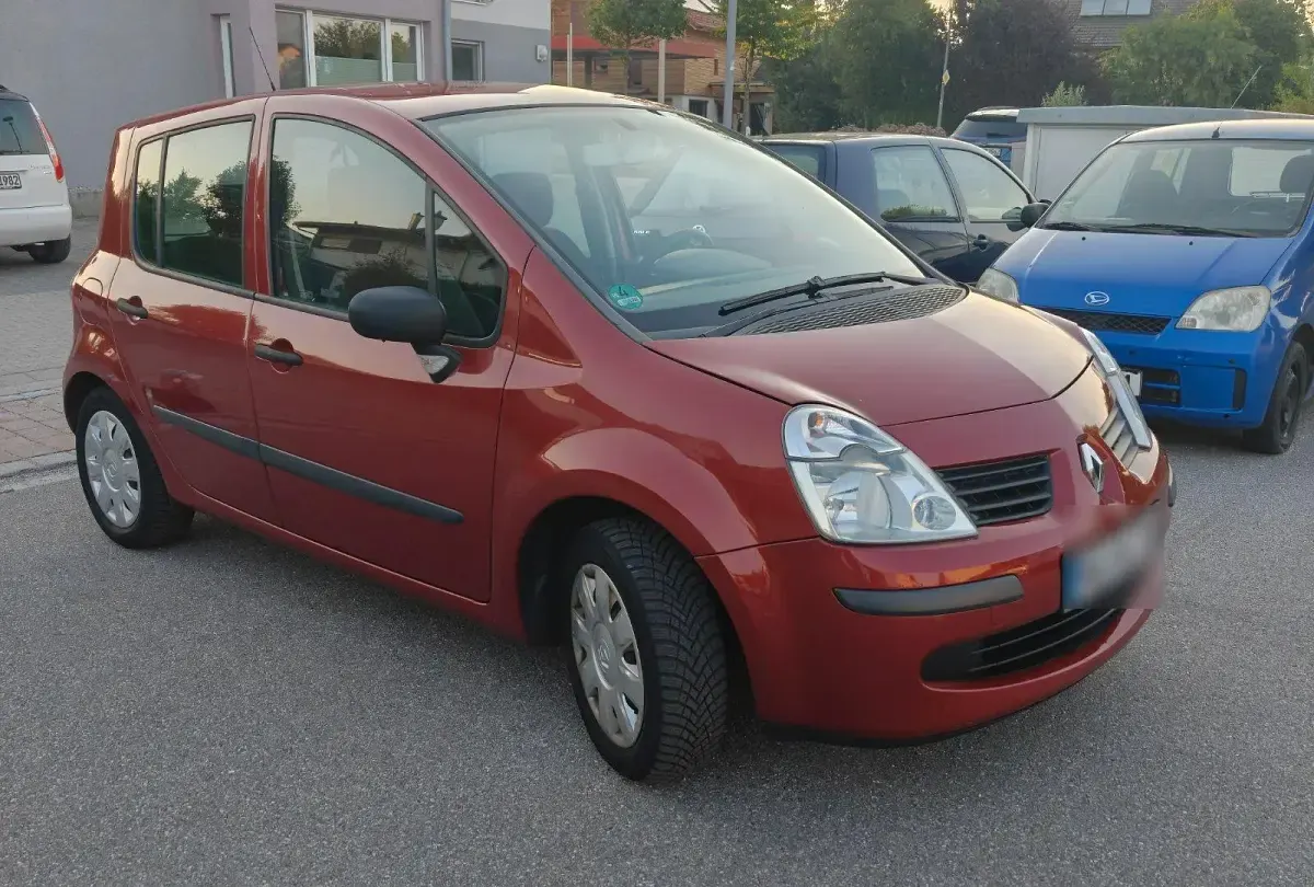 Gebraucht Renault Modus 75 PS (55 kW) 2007 Rot Van / Kleinbus