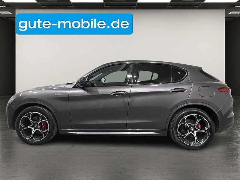 Gebraucht Alfa Romeo Stelvio Veloce 209 PS (153 kW) 2022 Grau SUV