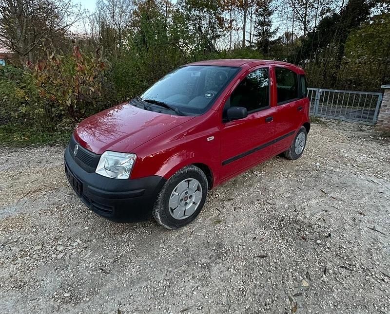 Rot Gebraucht 2009 Fiat Panda Kleinwagen | 1.850 € (Guter Preis) - Bild 1/4