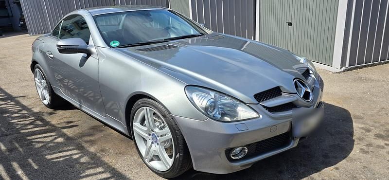 Gebraucht Mercedes SLK200 171 PS (125 kW) 2009 Grau Cabrio
