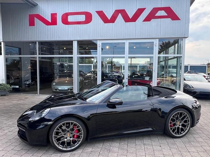 Tiefschwarz Gebraucht 2019 Porsche 992 Cabrio | 134.500 € - Bild 1/4