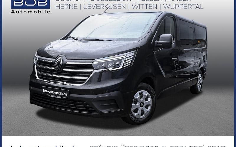 Second-hand Renault Trafic Evolution 150 CP (110 kW) 2025 Negru Monovolum