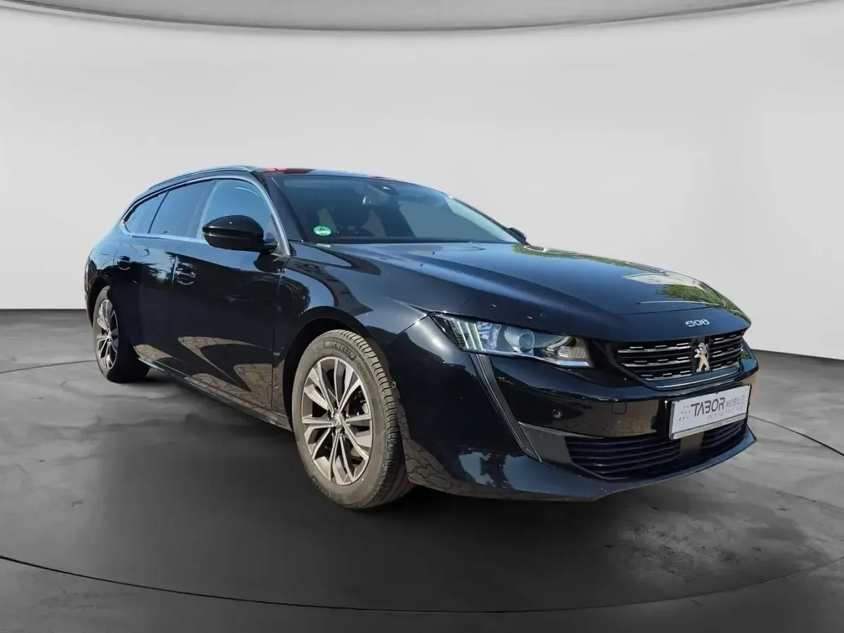 Gebraucht Peugeot 508 SW Allure 131 PS (96 kW) 2021 Perla nera schwarz metallic Kombi