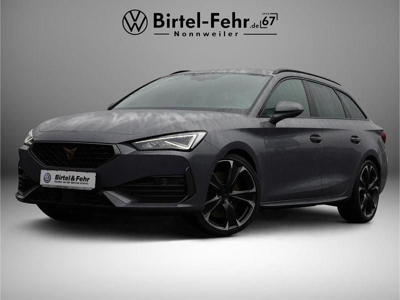 Grau Gebraucht 2023 Cupra Leon VZ Kombi | 30.990 € (Guter Preis) - Bild 1/4