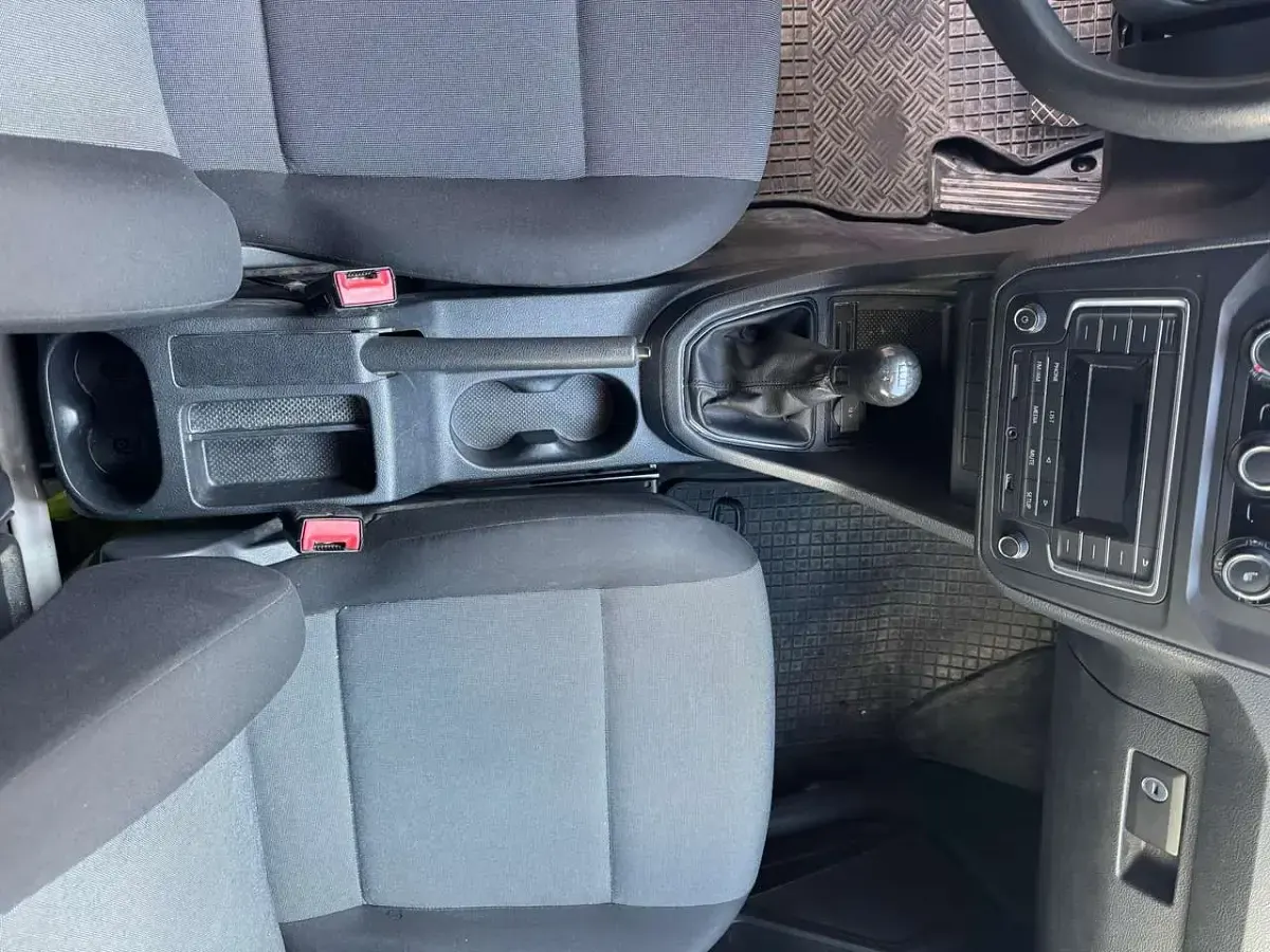 Używany VW Caddy Maxi 102 KM (75 kW) 2016 Biały Minivan