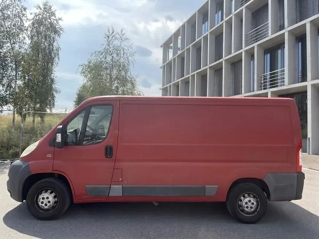 Gebraucht Fiat Ducato 116 PS (85 kW) 2012 Rot Van