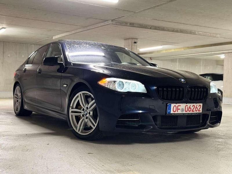 Gebraucht BMW 550 381 PS (280 kW) 2012 Imperialblau Limousine