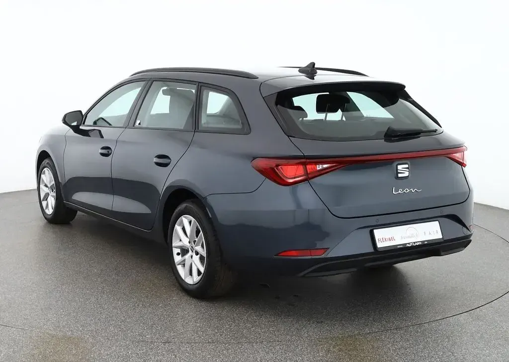 Neu Seat Leon ST 116 PS (85 kW) 2026 Grau Kombi