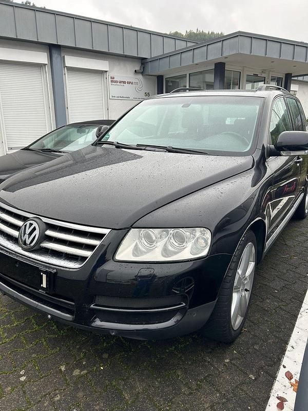 Schwarz Gebraucht 2004 VW Touareg SUV | 3.999 € (Superpreis) - Bild 1/4