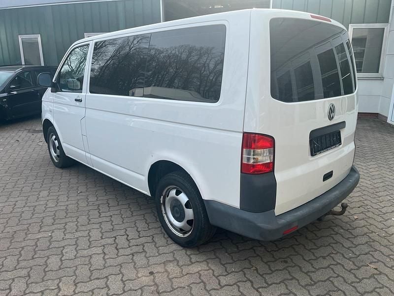 Gebraucht VW Caravelle 84 PS (61 kW) 2010 Weiß Van