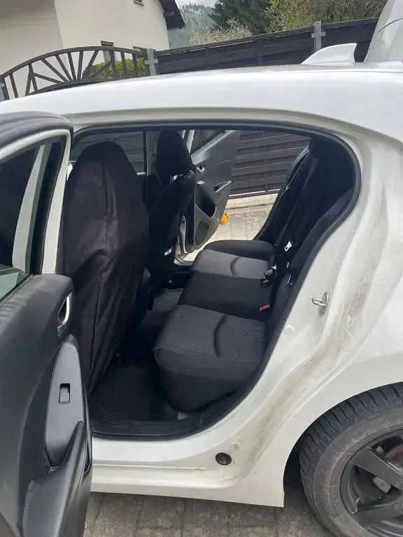 Second-hand Mazda 3 Center-Line 150 CP (110 kW) 2015 Alb Berlinǎ