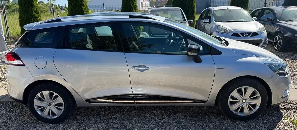 Gebraucht Renault Clio IV LIMITED 73 PS (53 kW) 2018 Silber Limousine
