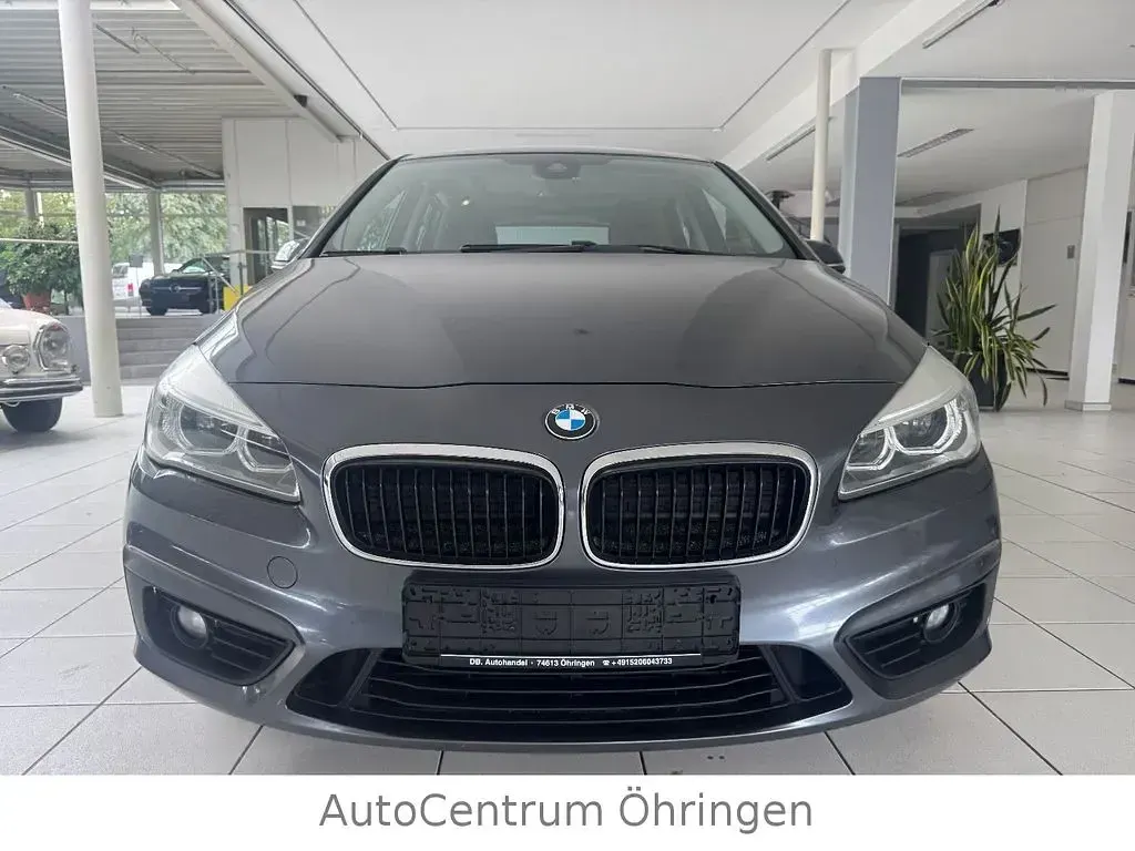Gebraucht BMW 218 Active Tourer Basis 150 PS (110 kW) 2015 Grau Van / Kleinbus
