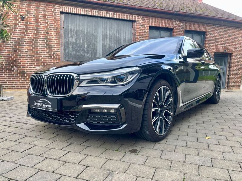 Schwarz Gebraucht 2017 BMW 730 Limousine | 31.500 € (Superpreis) - Bild 1/4