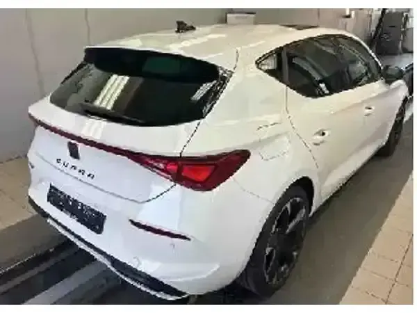 Gebraucht Cupra Leon 150 PS (110 kW) 2023 Weiss Limousine