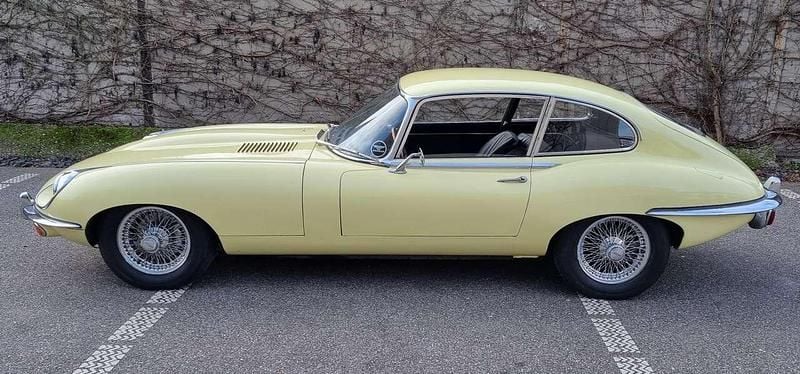 Usata Jaguar E-Type 209 CV (153 kW) 1969 Giallo Coupé