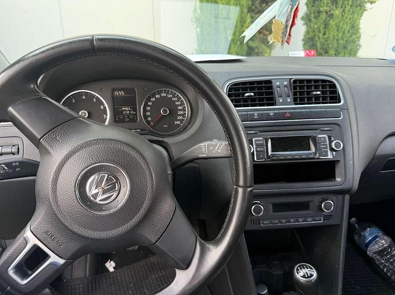 Brugt VW Polo Comfortline 90 HK (66 kW) 2012 Sort Sedan