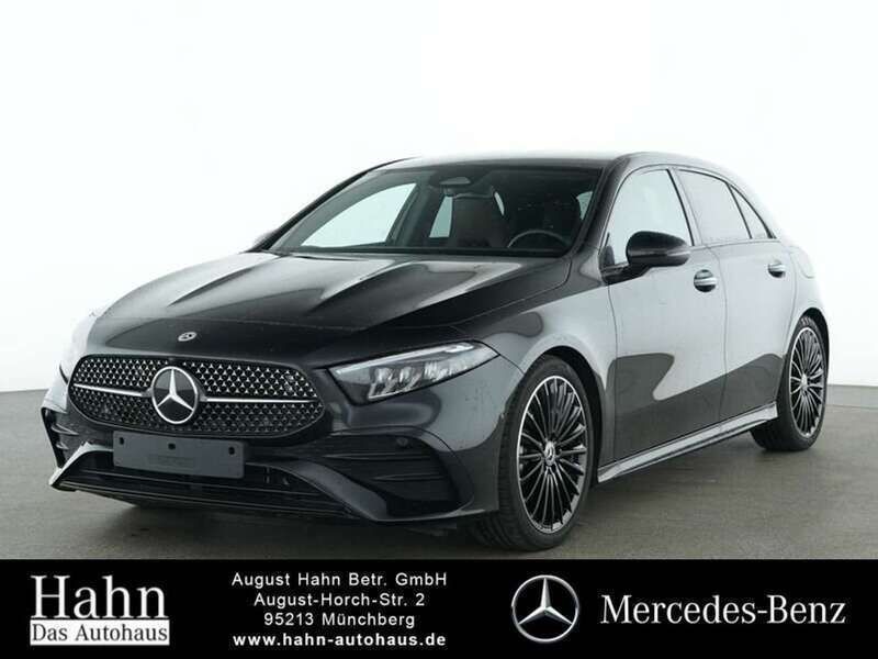 Lack kosmosschwarz Gebraucht 2024 Mercedes A200 AMG Limousine | 33.450 € (Fairer Preis) - Bild 1/4