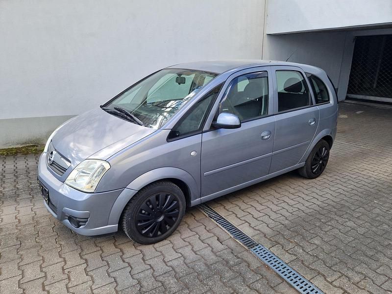 Gebraucht Opel Meriva 86 PS (63 kW) 2006 Silber Van / Kleinbus