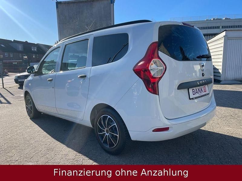 Gebraucht Dacia Lodgy Basis 83 PS (61 kW) 2013 Weiß Van / Kleinbus