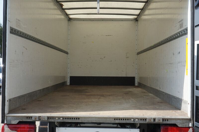 Gebraucht Mercedes Sprinter 163 PS (119 kW) 2018 Weiß Van