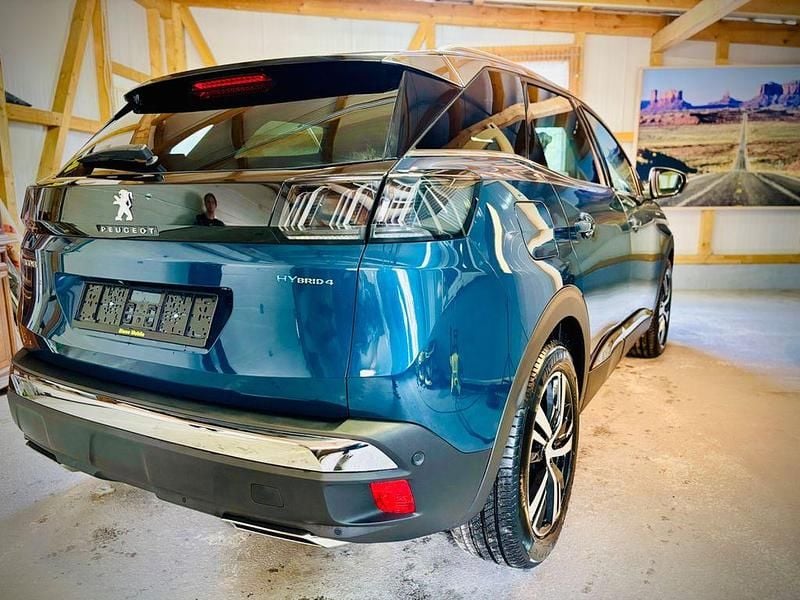 Blau Neu 2025 Peugeot 3008 GT SUV | 35.699 € (Guter Preis) - Bild 1/4