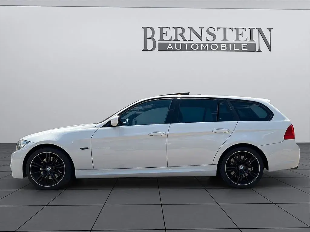 Gebraucht BMW 330 M Sport 272 PS (200 kW) 2011 Weiß Limousine