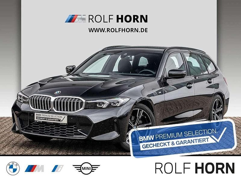Saphirschwarz metallic Gebraucht 2024 BMW 318 M Sport Kombi | 36.960 € (Fairer Preis) - Bild 1/4