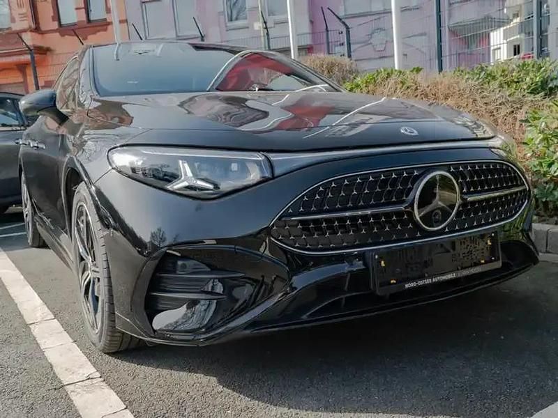 Gebraucht Mercedes CLA220 AMG 211 PS (155 kW) 2026 Unilack polarweiß uni Limousine