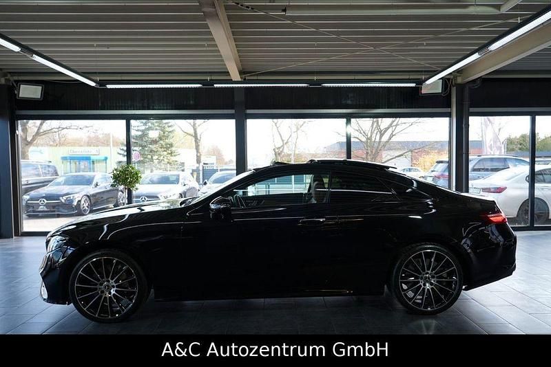 Gebraucht Mercedes E450 AMG line 367 PS (269 kW) 2019 Schwarz Coupé