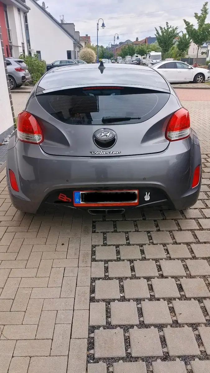 Gebraucht Hyundai Veloster 140 PS (102 kW) 2011 Grau Kleinwagen