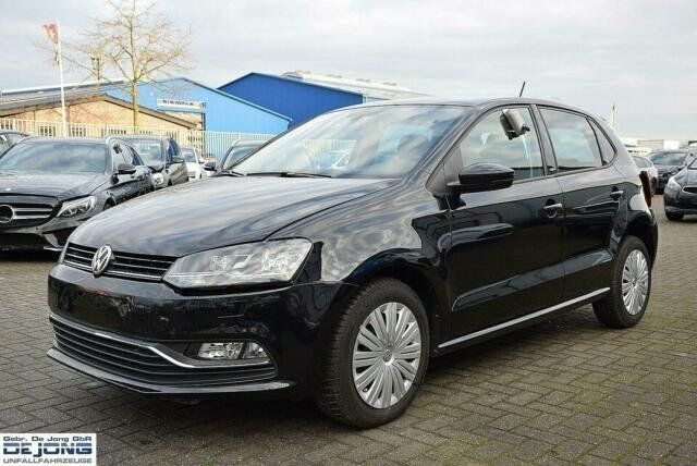 Gebraucht VW Polo Allstar 90 PS (66 kW) 2017 Schwarz metallic