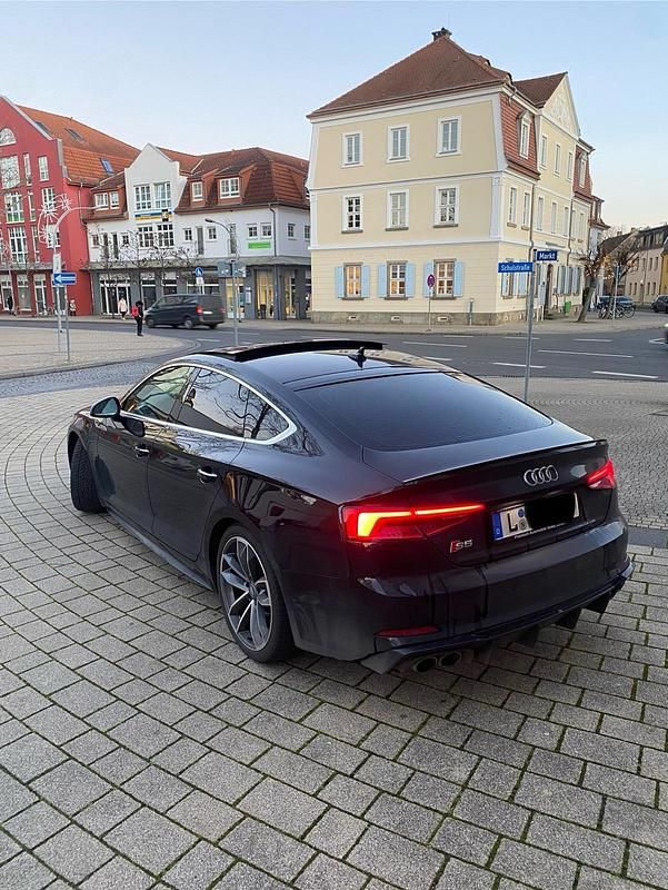 Gebraucht Audi S5 Sportback Ambiente 354 PS (260 kW) 2017 Schwarz Kleinwagen